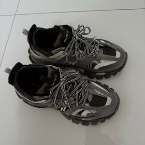 Balenciaga Men's Gray and Black Sneakers